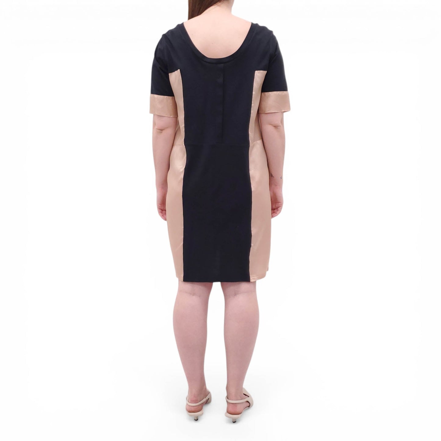 MARNI BLACK AND PEACH T-SHIRT DRESS - SIZE 44
