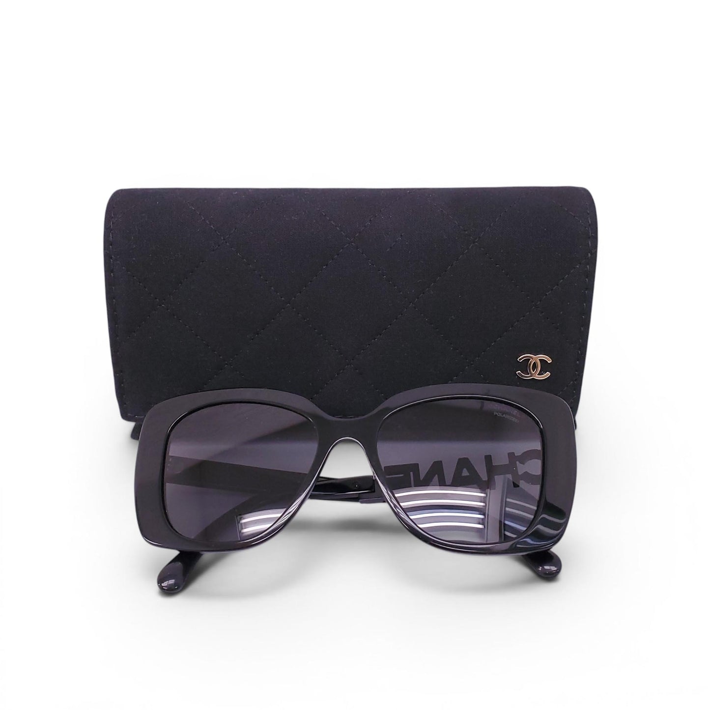 CHANEL BLACK SUNGLASSES WITH CRYSTAL LOGO DETAIL