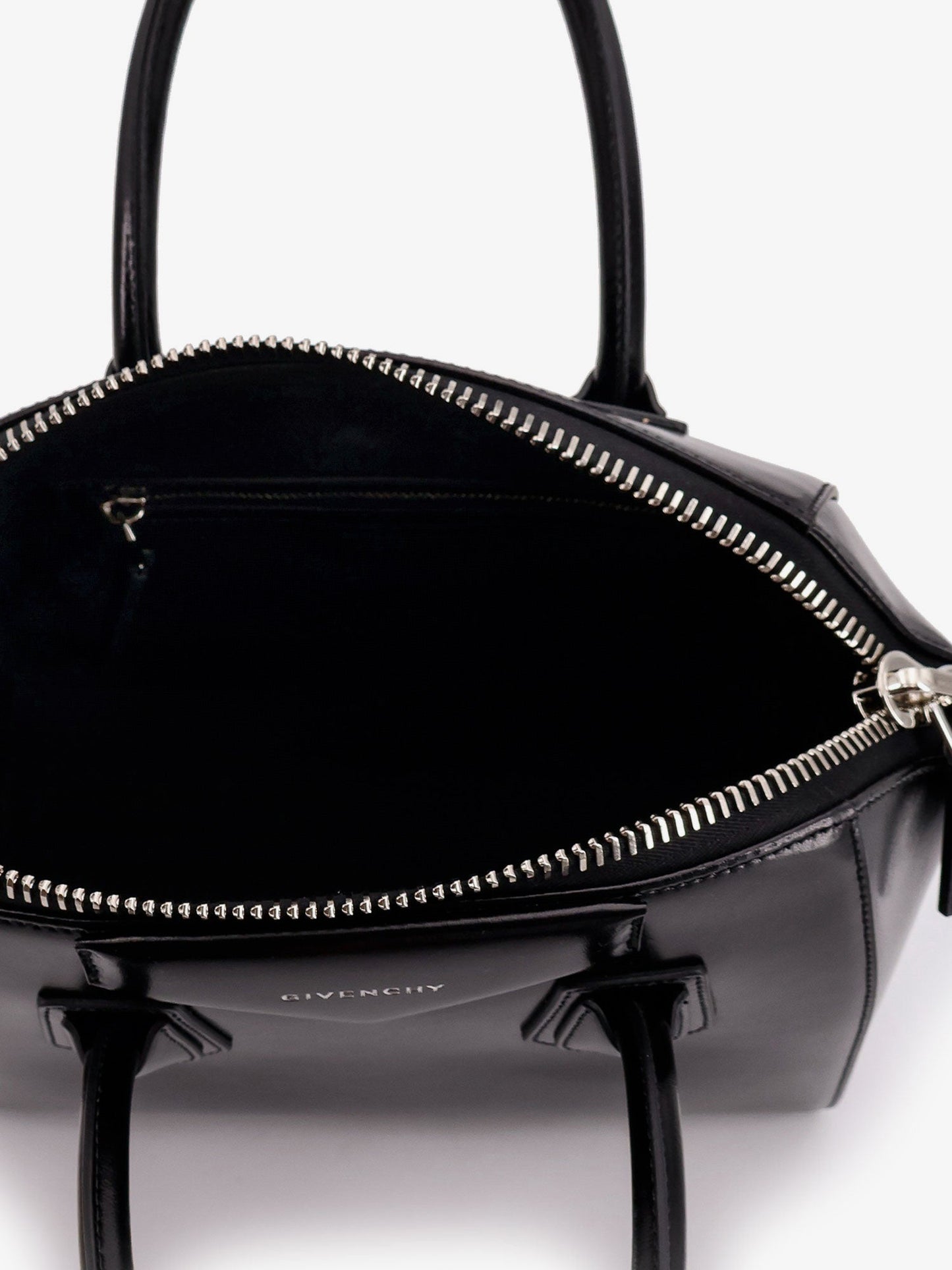Givenchy Women Antigona Leather Shoulder Bag