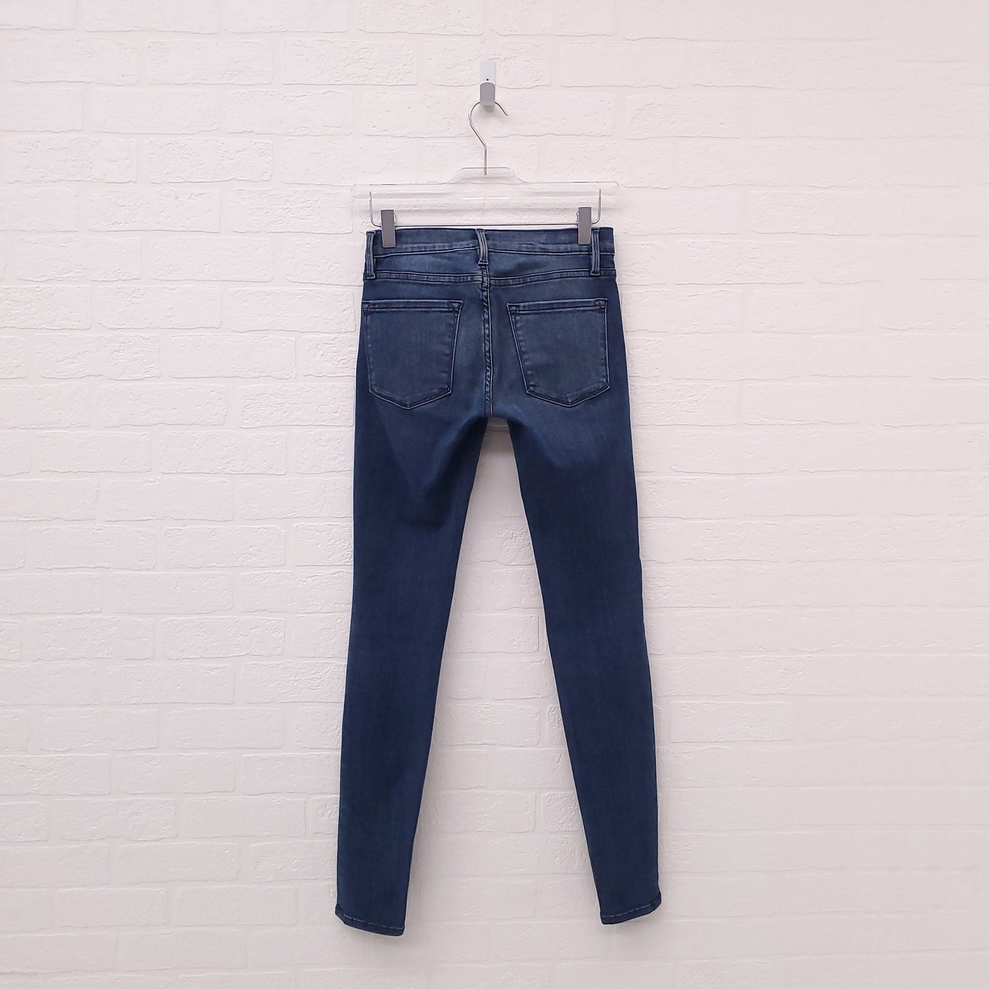 FRAME 'LE SKINNY DE JEANNE' IN FALLBROOKE WASH JEANS - SIZE 24