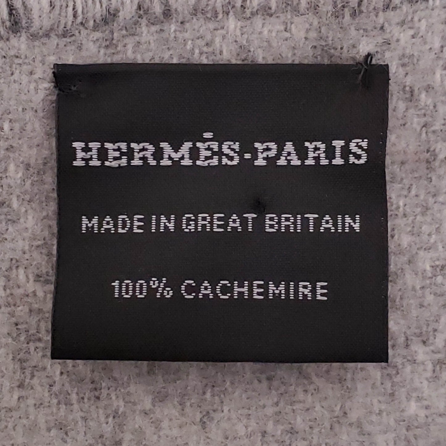 HERMÈS GREY DOUBLE SIDED BELT PRINT CASHMERE SCARF