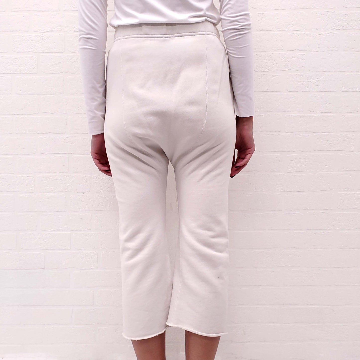 NILI LOTAN CREAM SWEATPANTS - SIZE XS