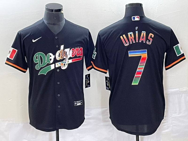 Men's Los Angeles Dodgers Julio Urias #7 Black Alternate Replica Player jersey