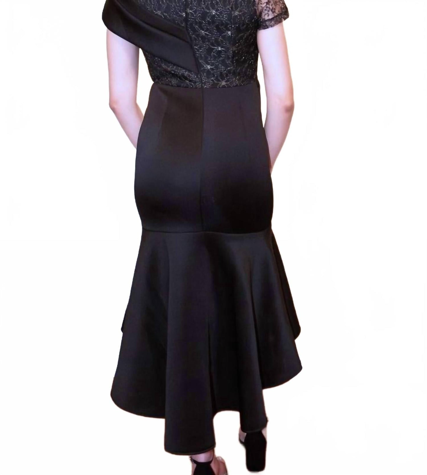 That Perfect Lace Midi Dress In Black