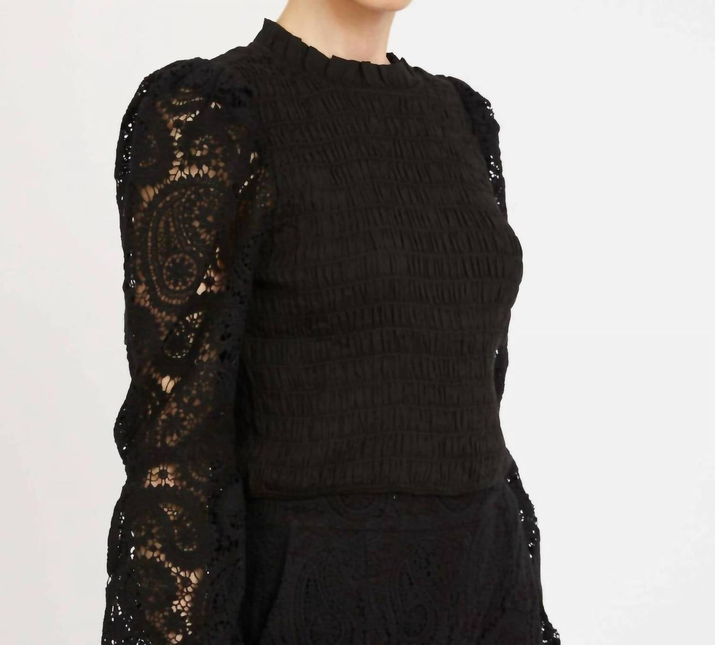 Arabella Top In Black