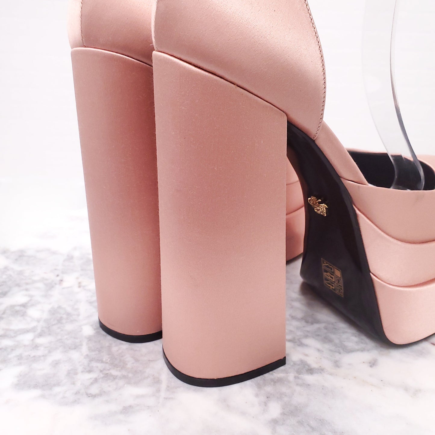VERSACE CHAMPAGNE MEDUSA AEVITA SATIN PLATFORM PUMPS - SIZE 41 ($1325)