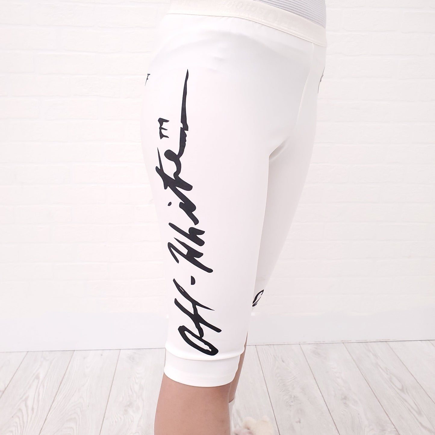 OFF-WHITE BIKER SHORTS - SIZE 42