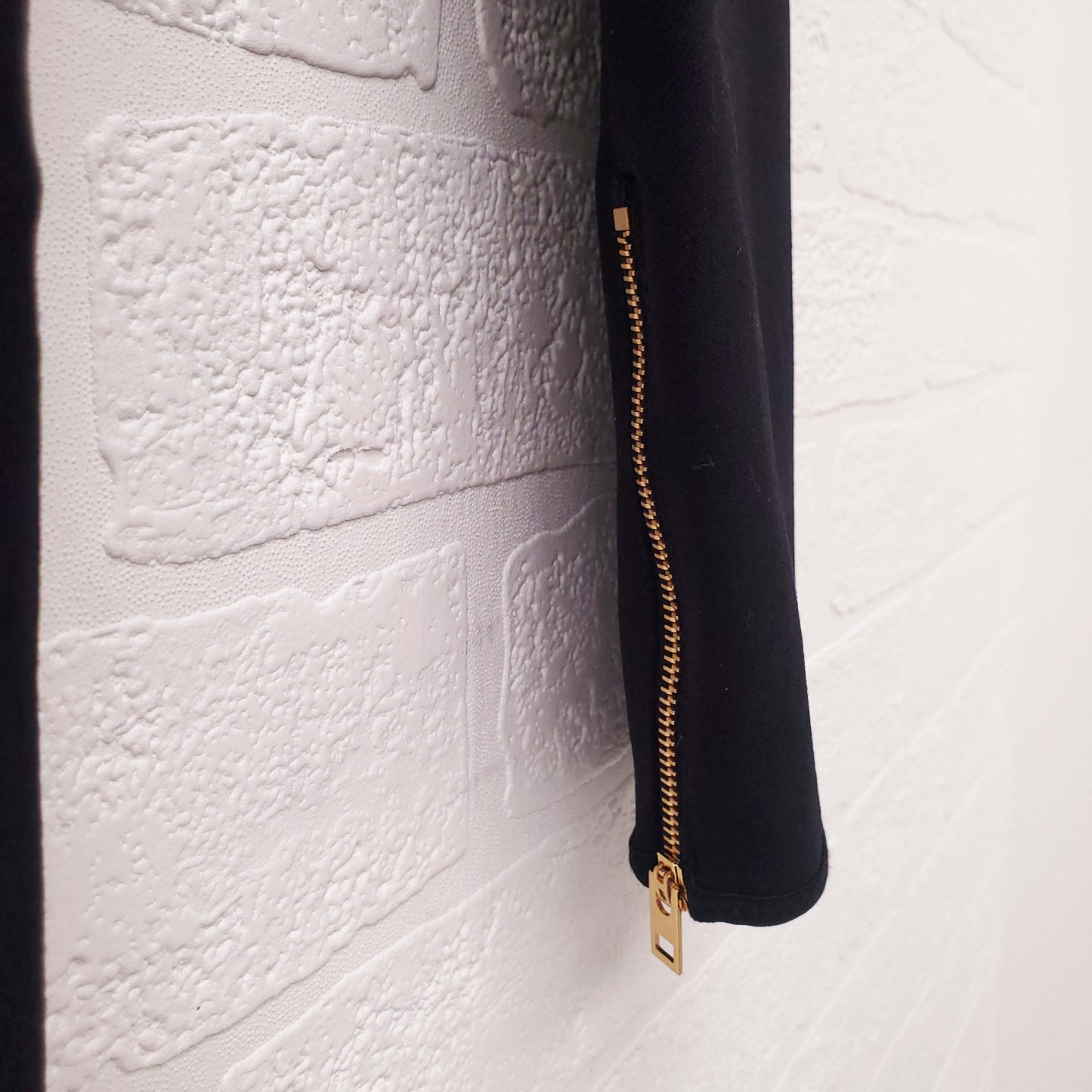 CELINE TRIOMPHE LEGGING PANT WITH GOLD LOGO AND ZIPPER DETAIL - SIZE 34