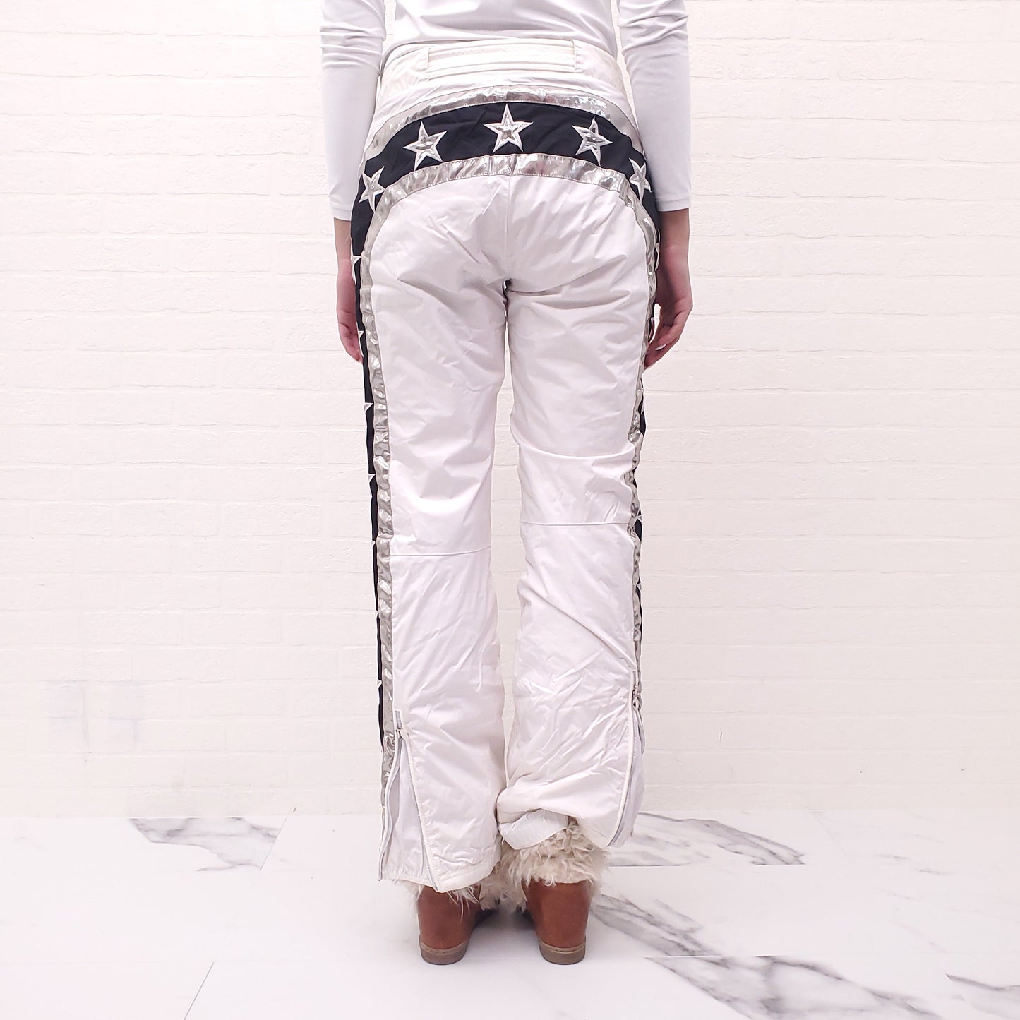 JETSET WHITE SNOW PANTS WITH STAR DETAIL - SIZE 3