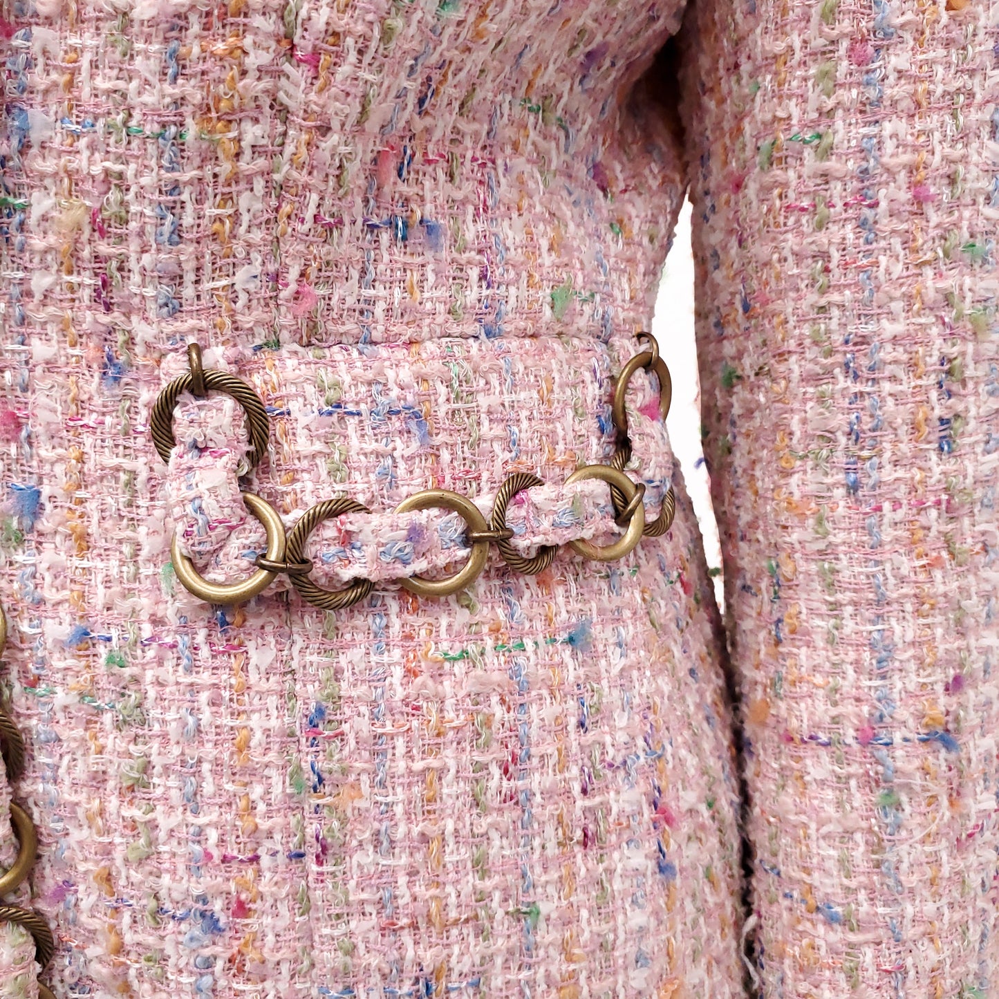 CHANEL PINK TWEED SUIT WITH CHAIN DETAIL - SIZE 40