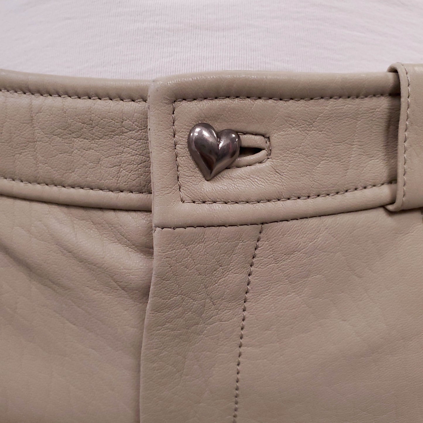 SAINT LAURENT NUDE LEATHER SHORTS - SIZE 38