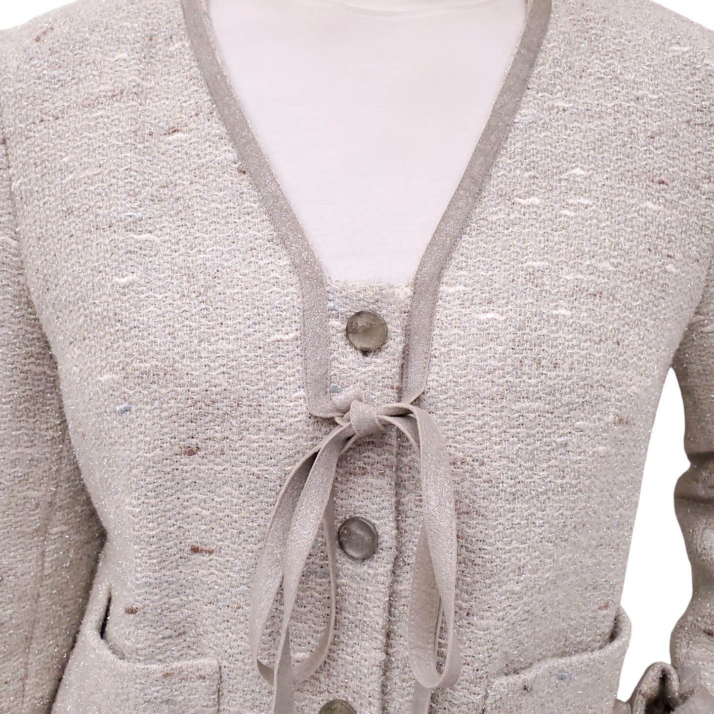 CHANEL F/W 1999 SILVER METALLIC JACKET WITH TIE DETAILS - SIZE 42