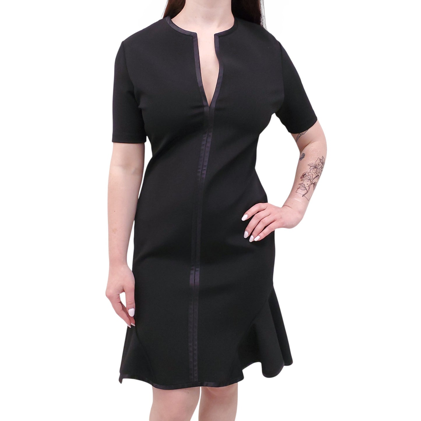 GIVENCHY BLACK SHORT-SLEEVE DRESS - SIZE 40