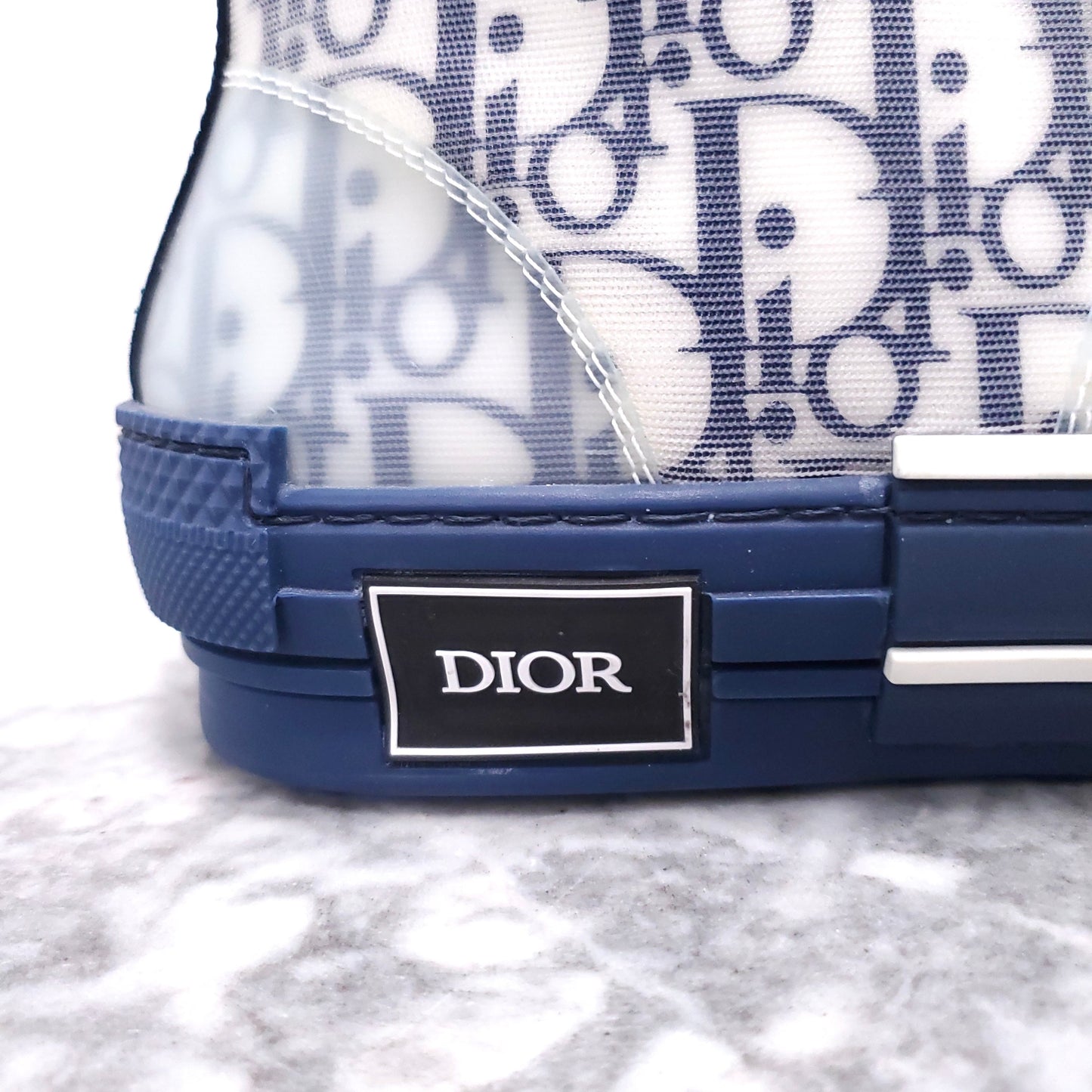 CHRISTIAN DIOR NAVY AND WHITE OBLIQUE SNEAKERS - SIZE 40