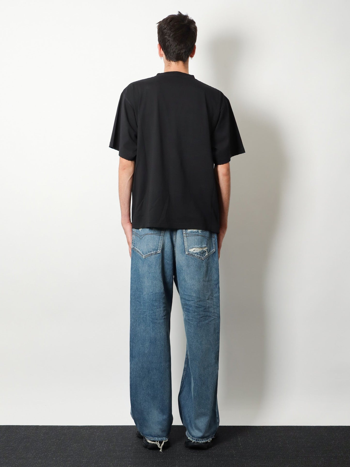 Balenciaga Men Cotton T-Shirt With Front Print