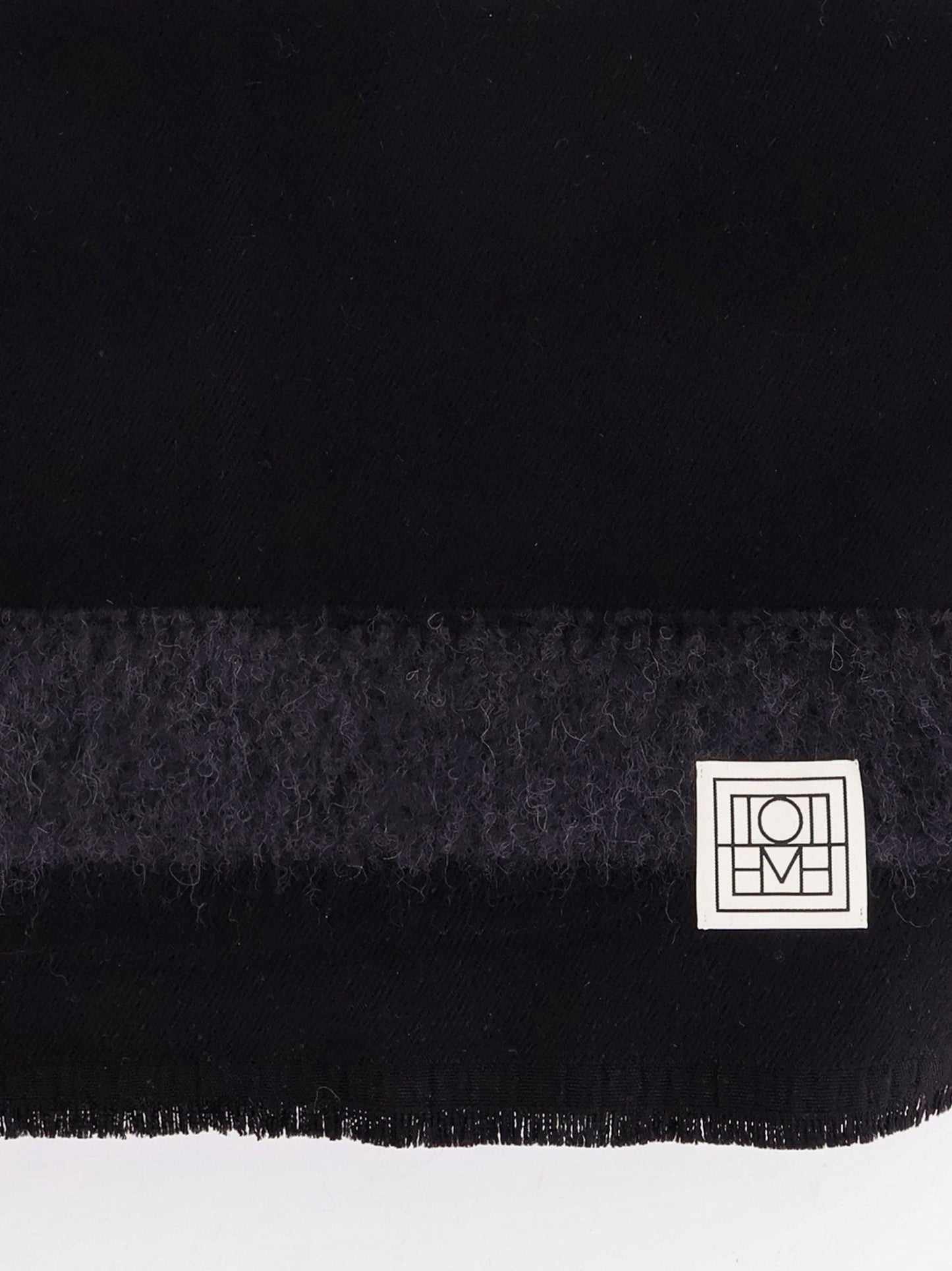 Toteme Women Wool And Alpaca Scarf