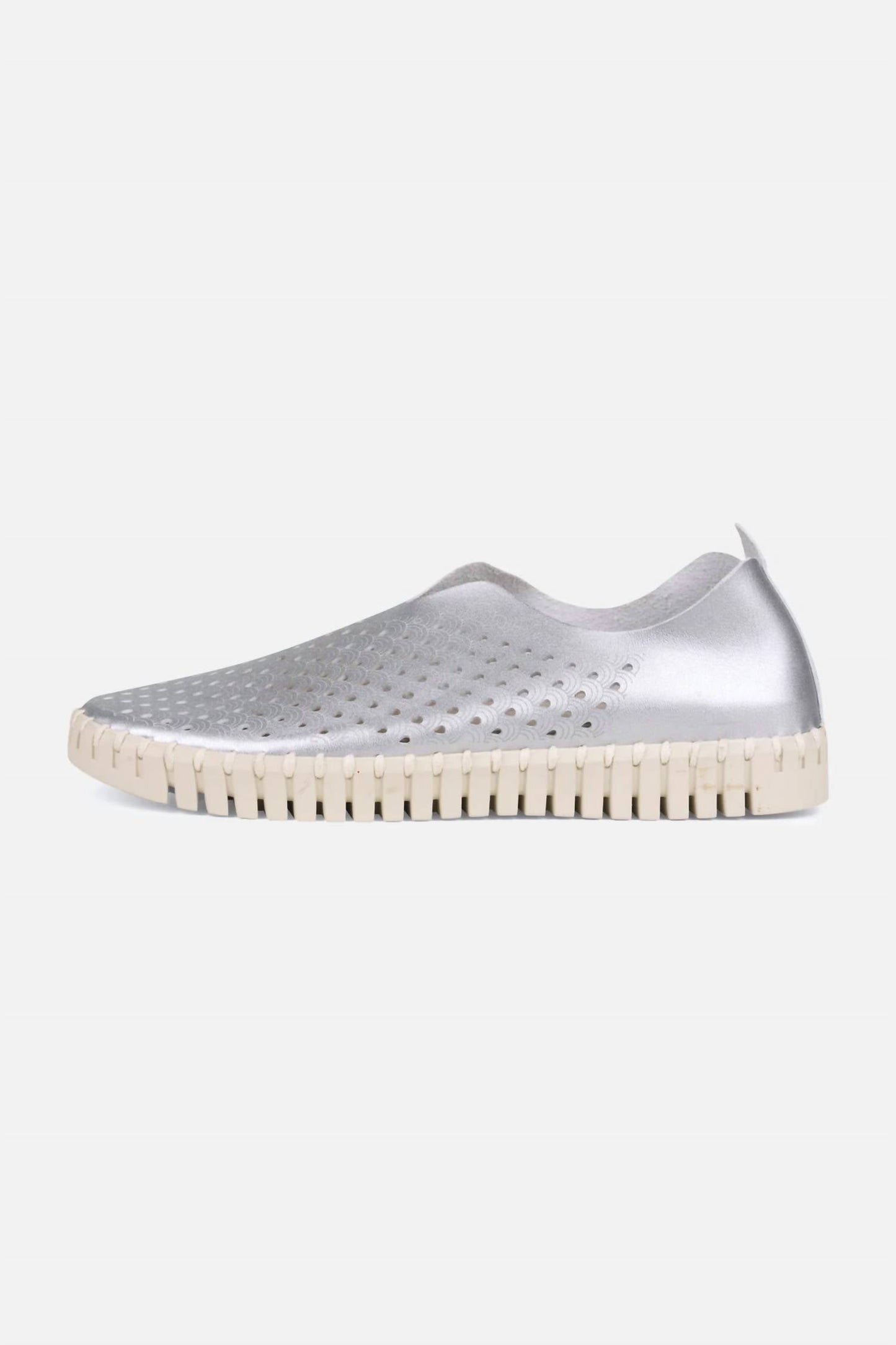 Women's Go On Slip On Shoes In Silver