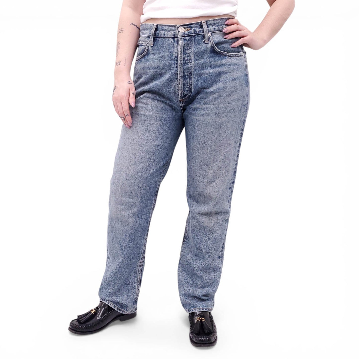 AGOLDE MEDIUM FADED BLUE STRAIGHT '90’S' JEANS - SIZE 29