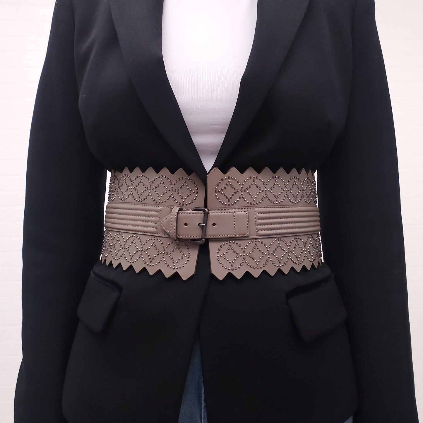 ALAÏA WIDE WAIST LEATHER BELT - SIZE 80