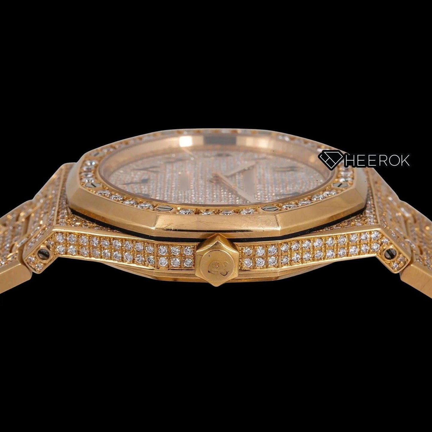 AP Royal Oak Full Pave Diamond Dial Black Arabic Numerals Large Round Diamond Bezel Fully Iced Yellow Gold Moissanite Watch