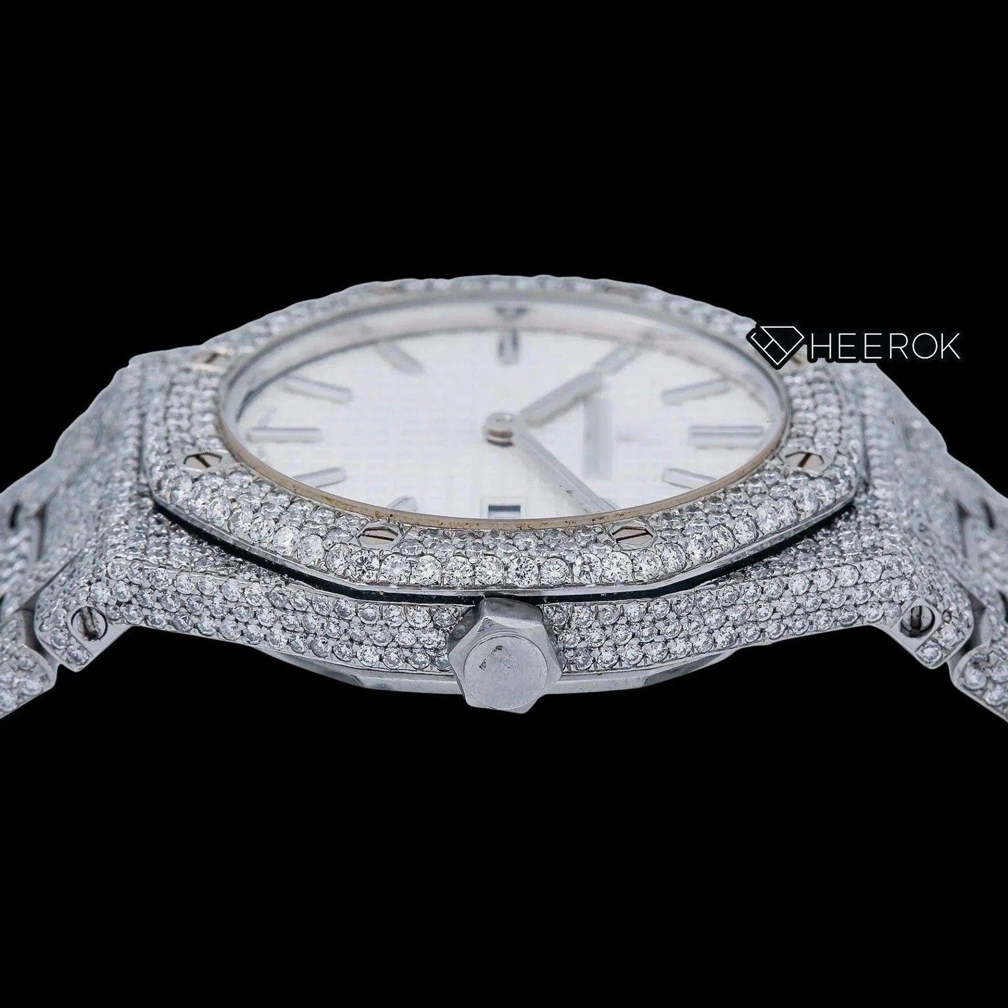 AP Royal Oak White Dial Stick Markers Diamond Bezel Bust Down Moissanite Diamond Watch For Women