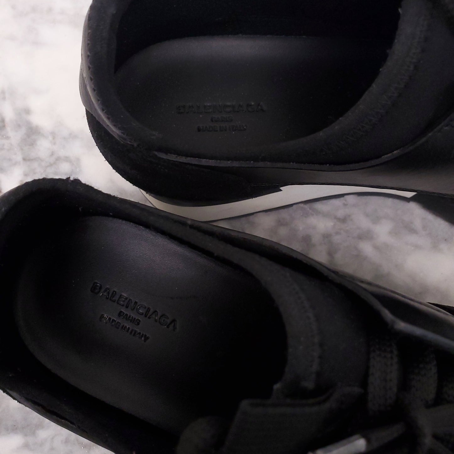 BALENCIAGA BLACK LEATHER AND ELASTIC SNEAKERS - SIZE 38