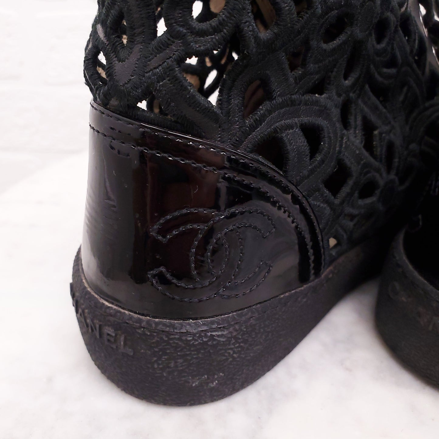 CHANEL LACE BLACK HIGHTOP SNEAKERS - SIZE 40