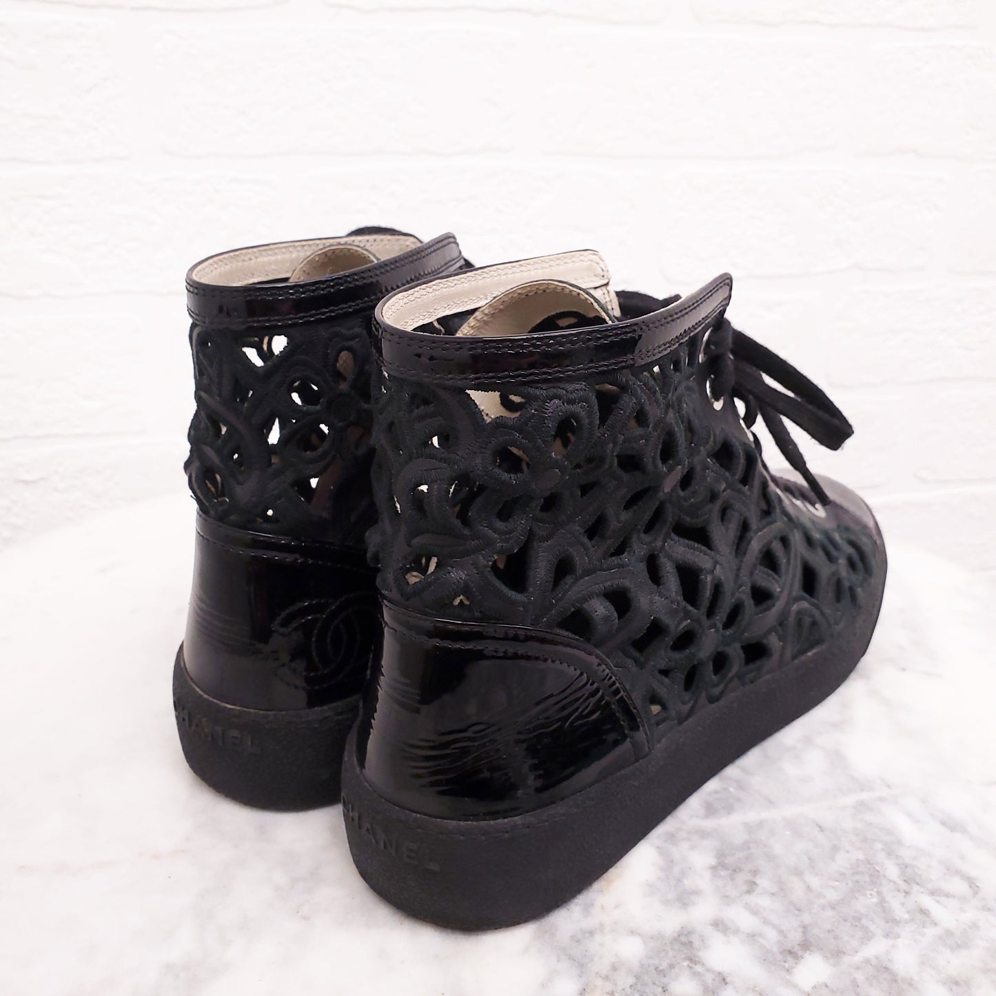 CHANEL LACE BLACK HIGHTOP SNEAKERS - SIZE 40