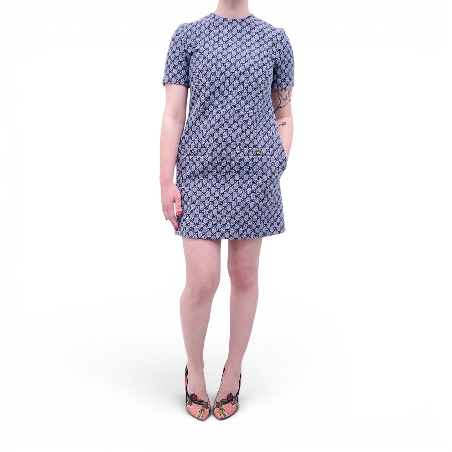 GUCCI BLUE TWEED MONOGRAM SHORT-SLEEVE DRESS WITH LOGO BUTTONS - SIZE 40