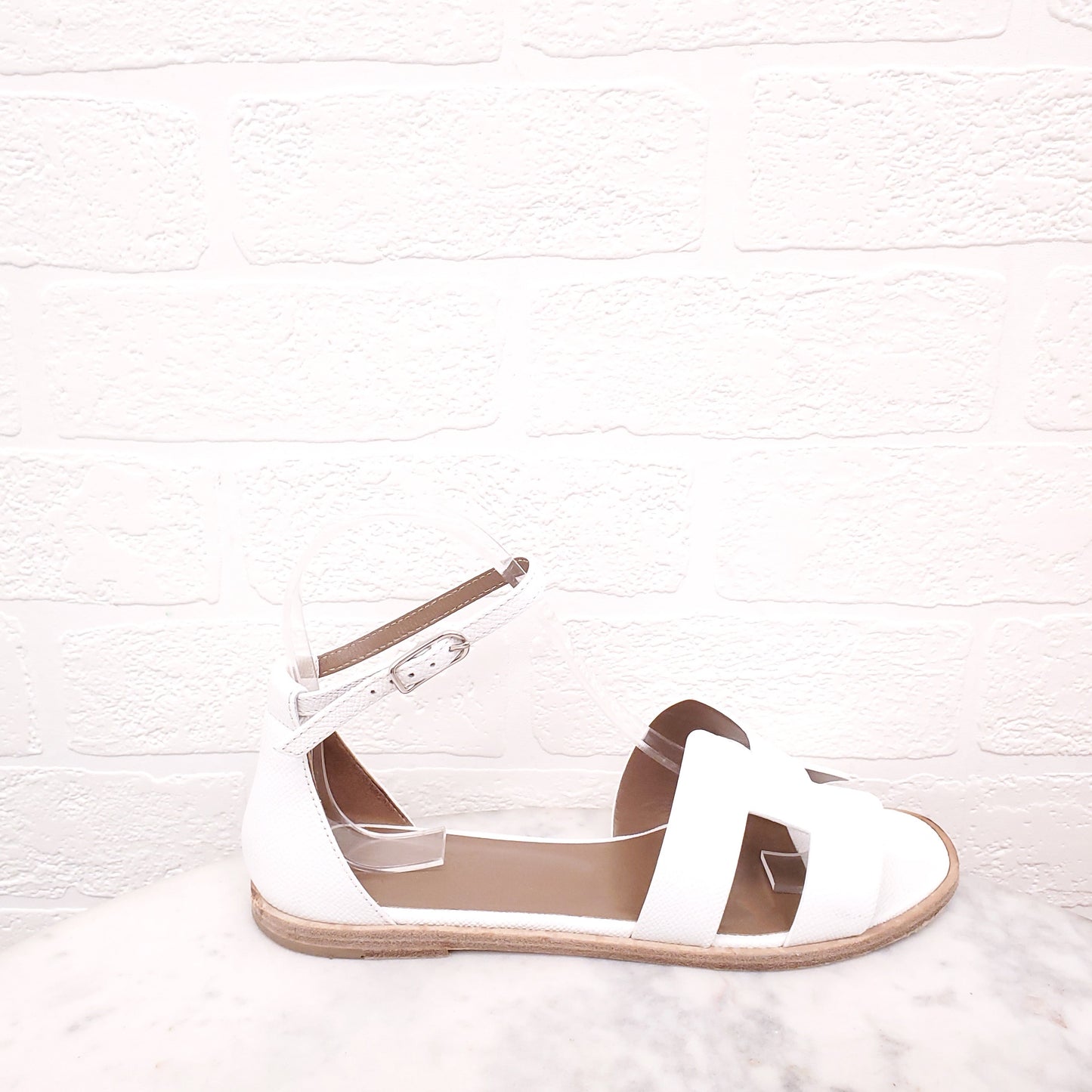 HERMÈS WHITE LEGEND SANDALS - SIZE 36
