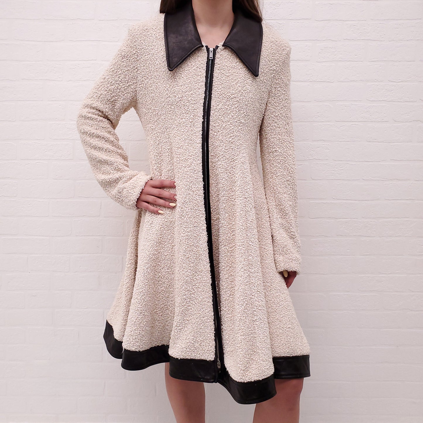 KHAITE CREAM 'JEROLE' BOUCLE COAT WITH BLACK LEATHER TRIM - SIZE S