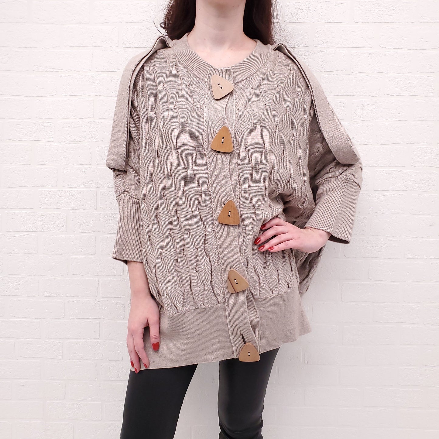 STELLA MCCARTNEY KNIT SWEATER WITH WOOD BUTTONS - SIZE 40