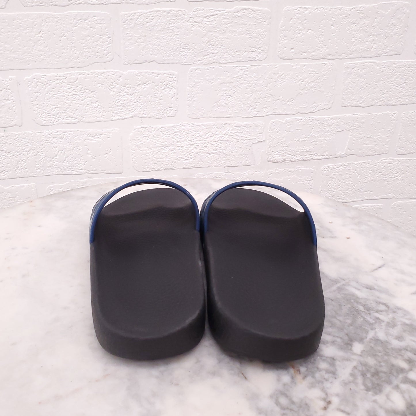 VALENTINO NAVY STAR SLIDES - SIZE 37