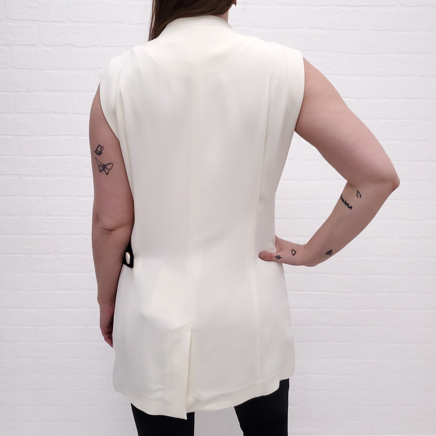 VICTORIA BECKHAM CREAM VEST - SIZE 10