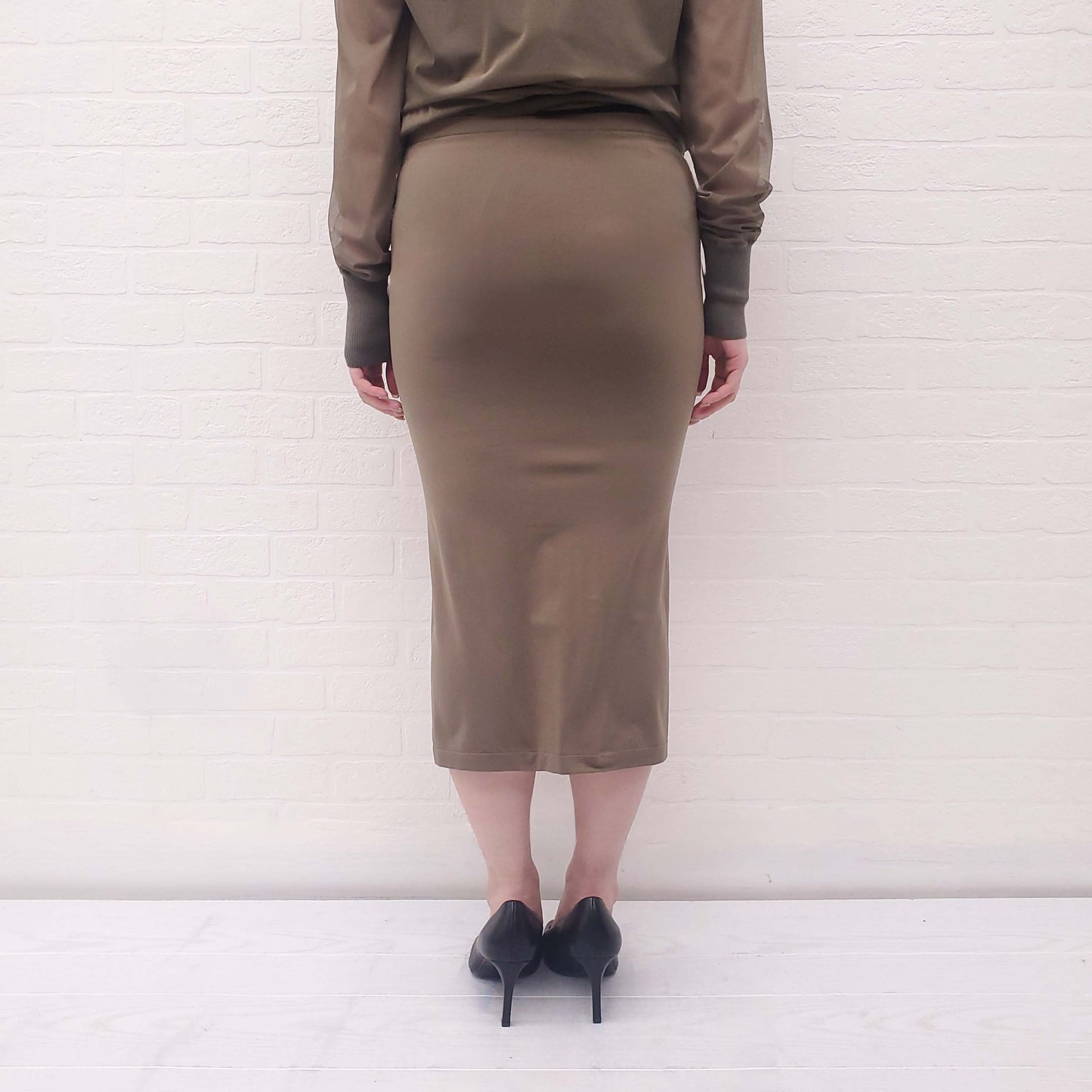 WOLFORD GREEN SKIRT SET - SIZE L