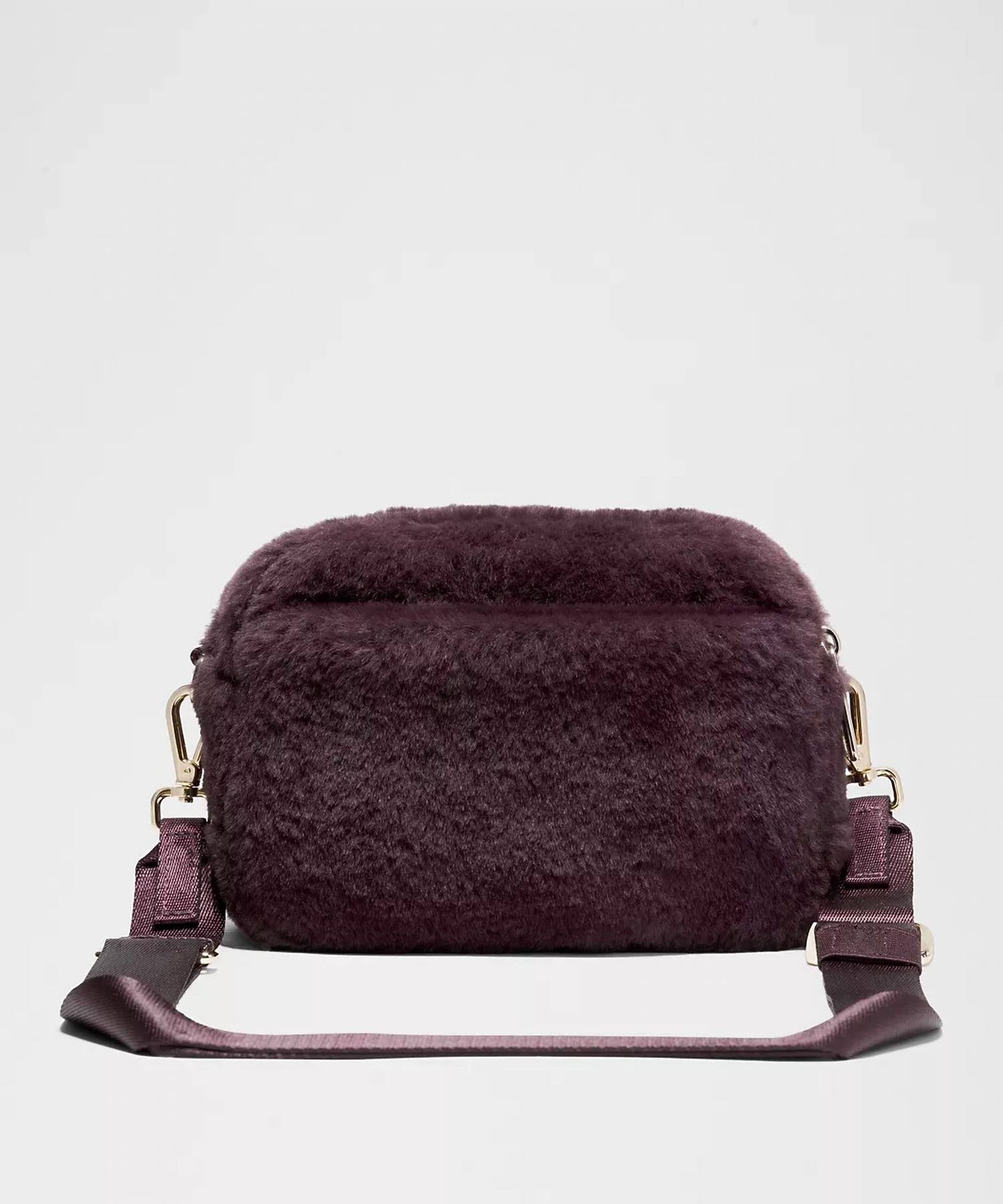 Women's Everywhere Plush Fleece Crossbody Bag In Black Plum/gold