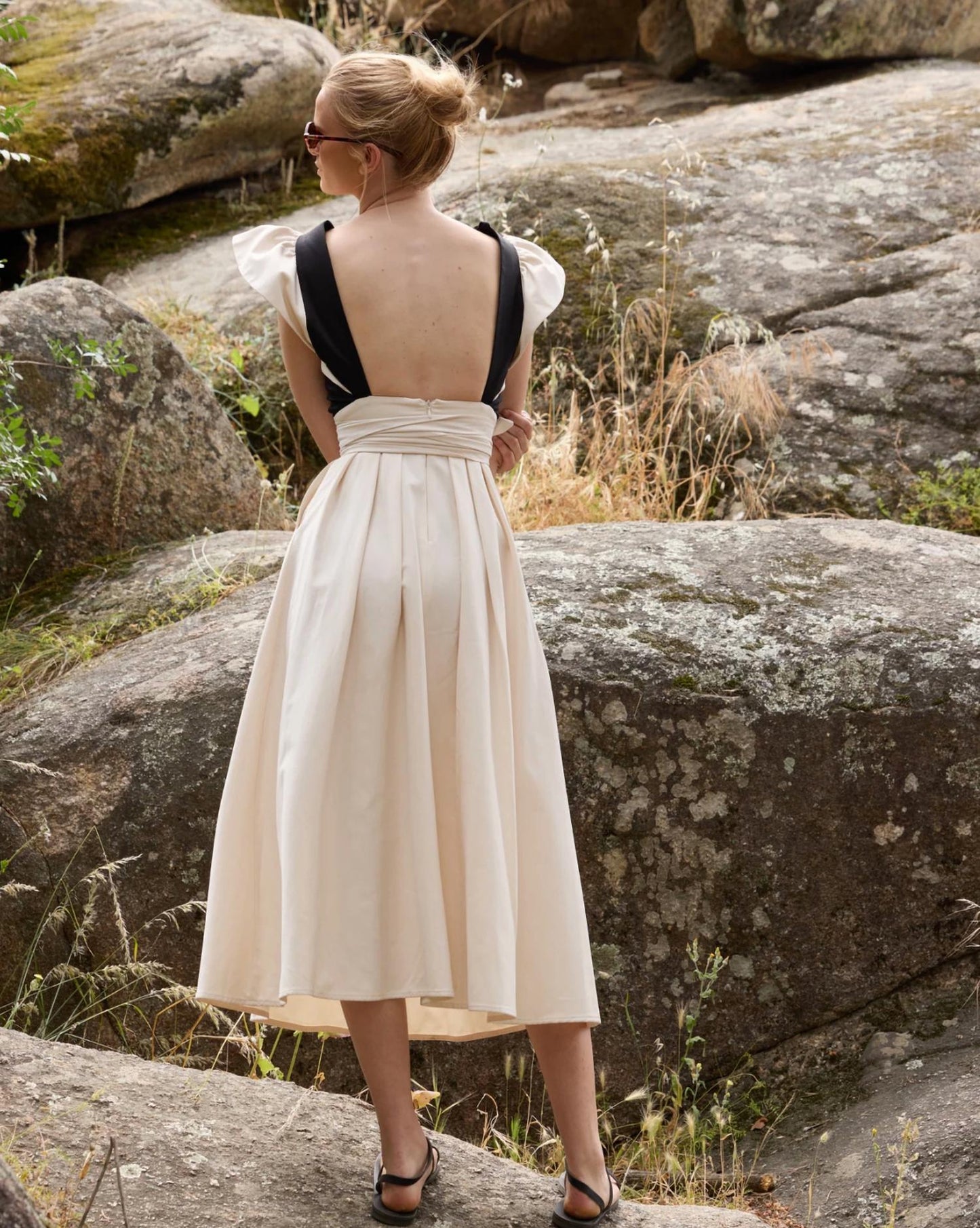 Loreto Midi Dress In Beige