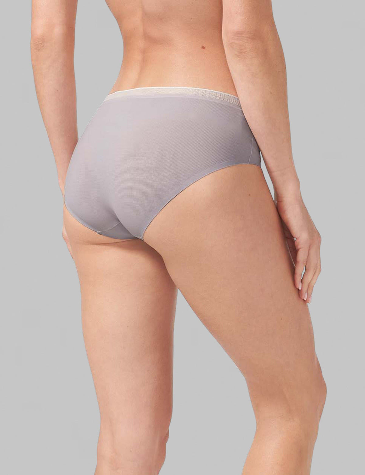 Women's Air Brief