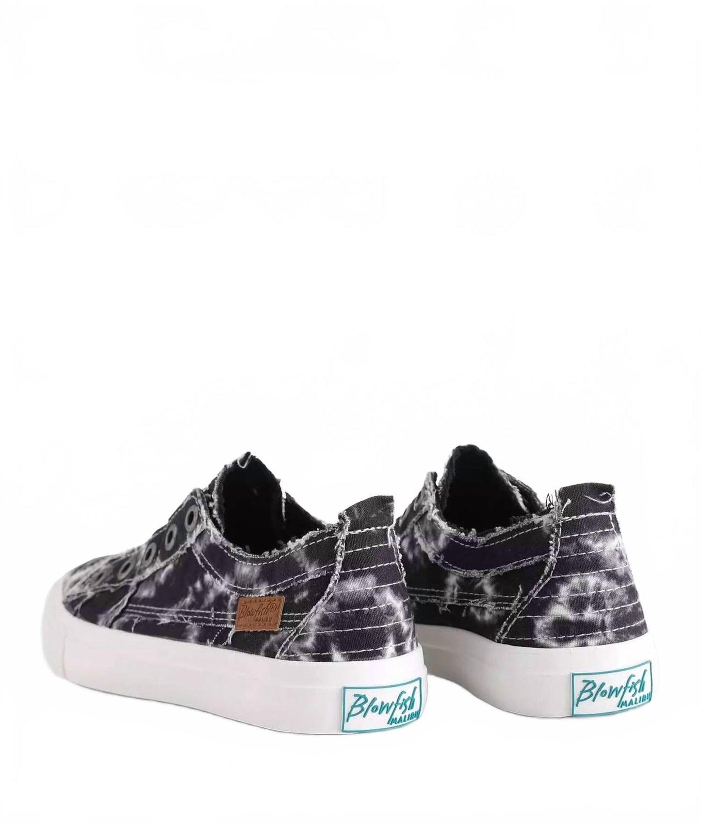 Women's Play Sneaker In Shadow Tie Dye